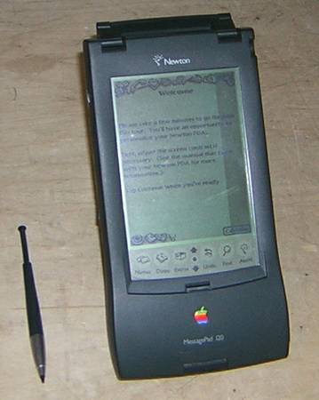 Apple Newton MessagePad 120 w/2Mb Flash Memory and Leather Case